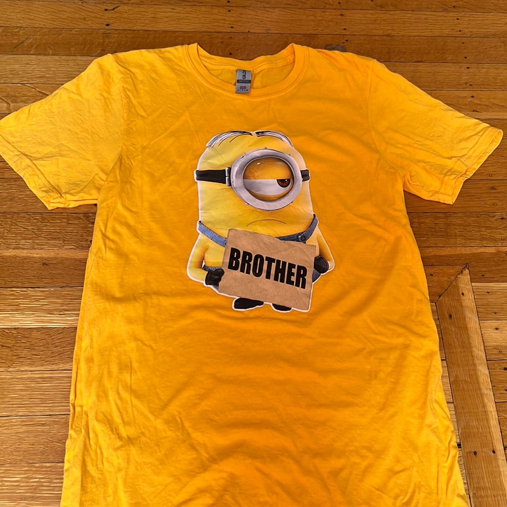 Minion shirt
